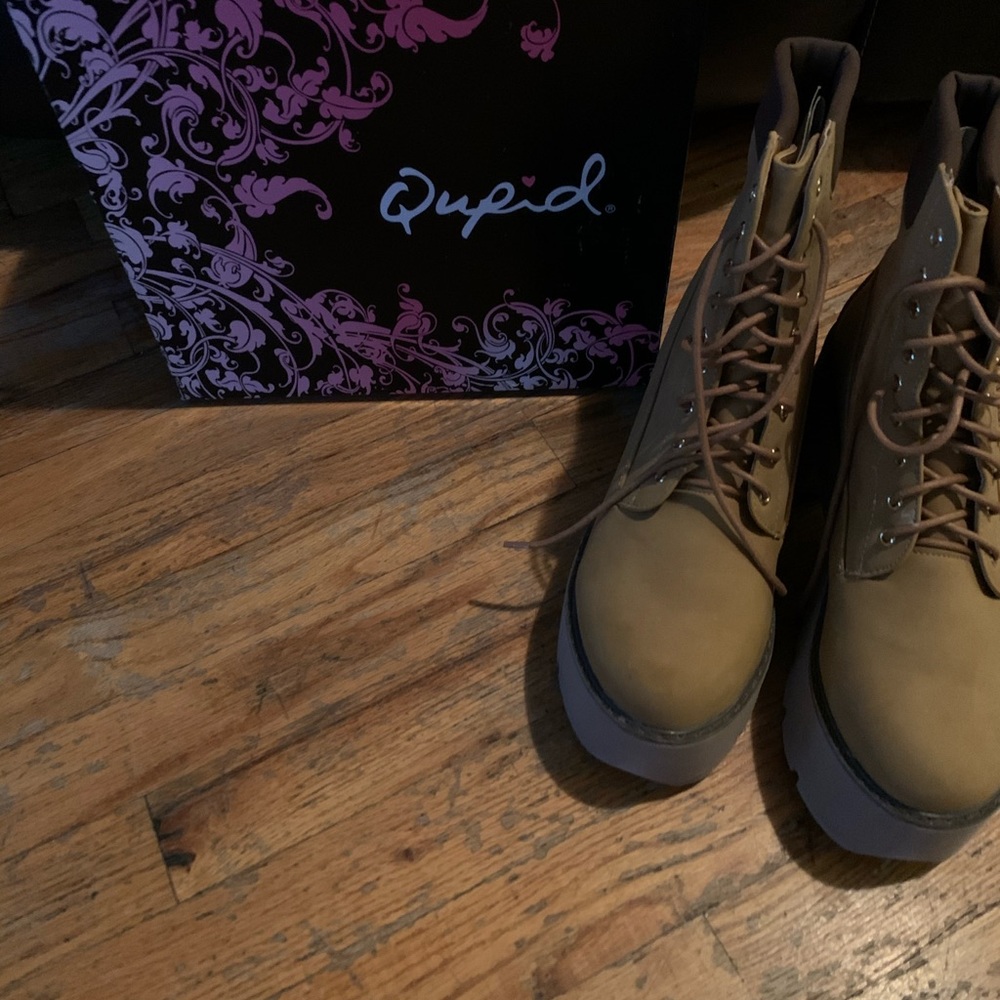 Platform lovers boots
